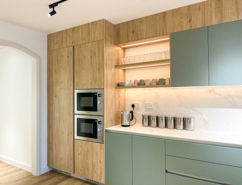 Contemporary Breakout Pantry